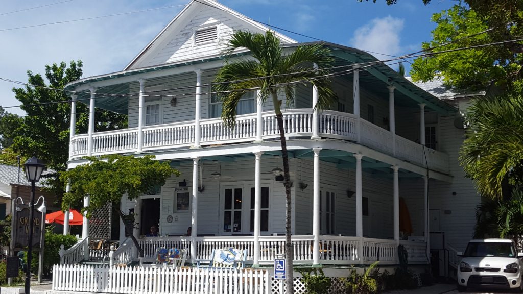 Èt af de stilfulde huse i Key West. Hemingways stilfulde Key West i Florida